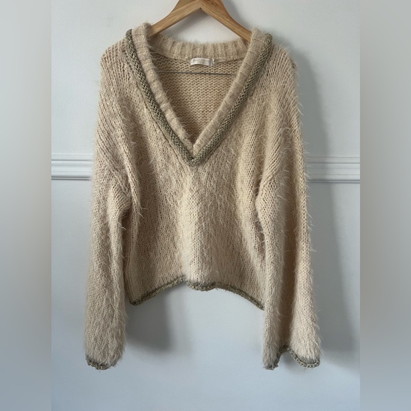 Ramy Brook Sweater Wool Blend cream gold wide sleeves New York Top Luxury L - Picture 1 of 10